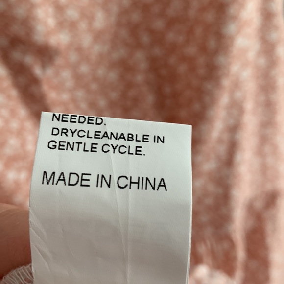 White floral and pink sleeveless ruffle dress size XL - Picture 5 of 5